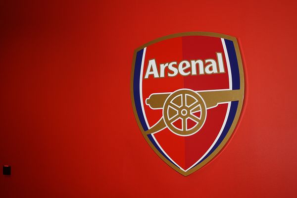 [NBA]萨瑟右路突分 邓肯·罗宾逊命中3+1