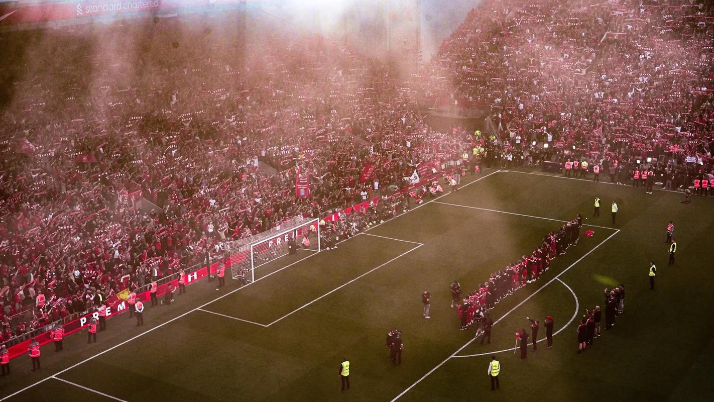 [中超]海港连续进攻 莱昂纳多梅开二度