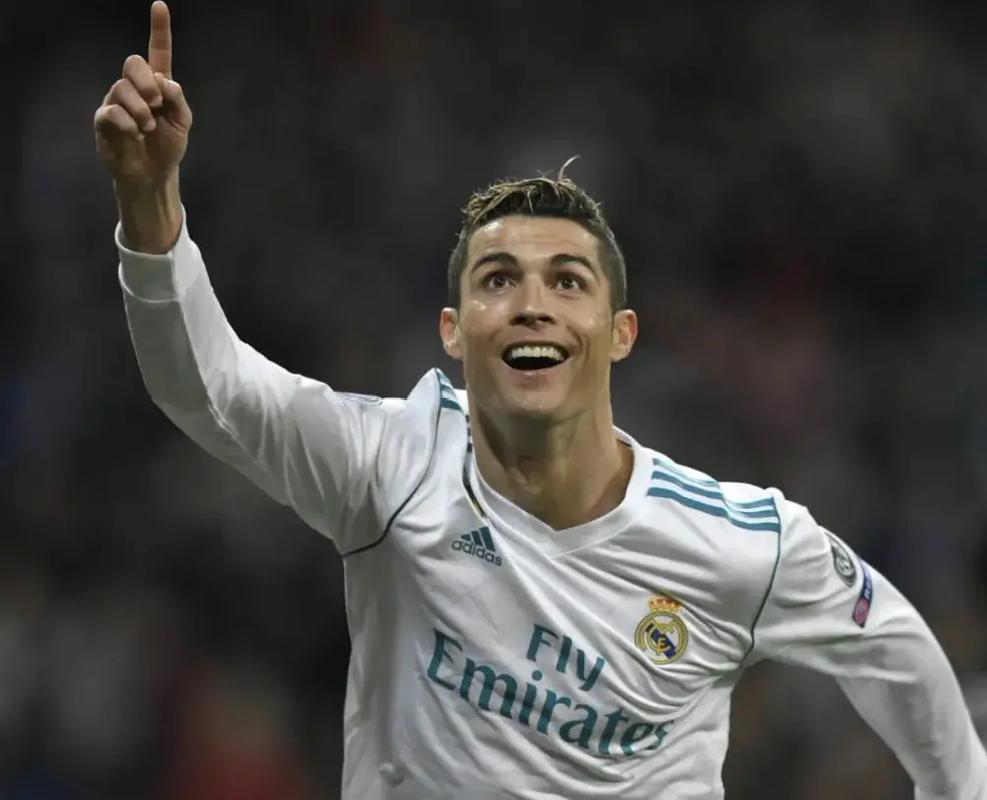 小卡26+8哈登19+7+7 科林斯25分快船逆转残阵活塞