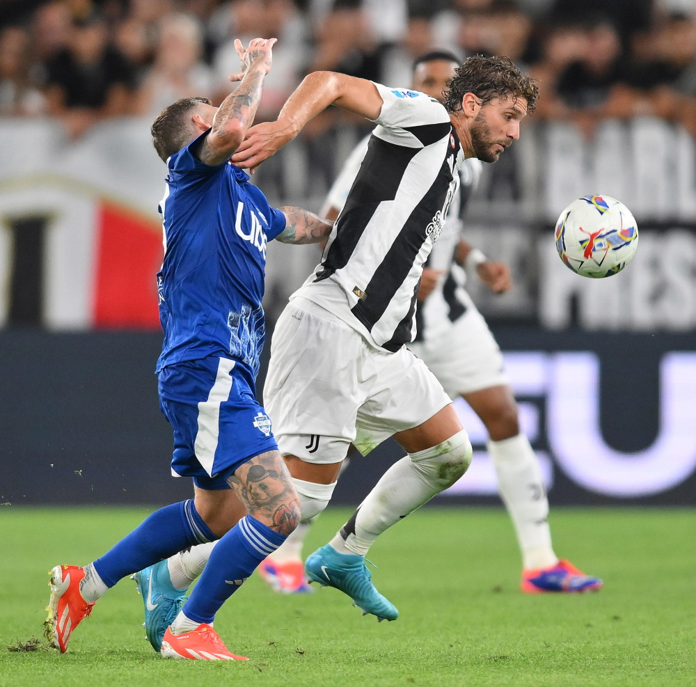 欧联杯：阿森纳淘汰里昂晋级16强