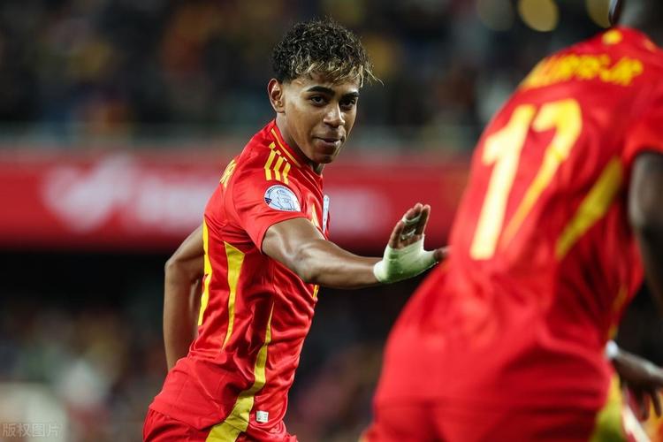 LOL冠军杯决赛战报：SKT对阵DRX