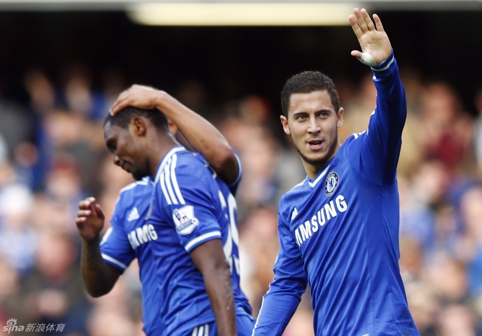 揭秘逃生游戏中的花式艾草桃子灯：玩家必备知识